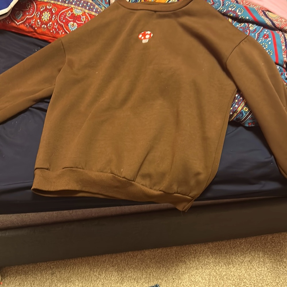 amazon mushroom crewneck